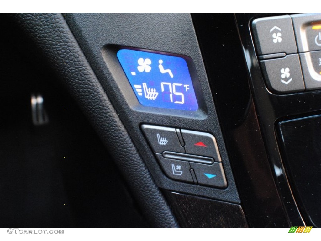 2012 Cadillac CTS -V Coupe Controls Photo #76542530