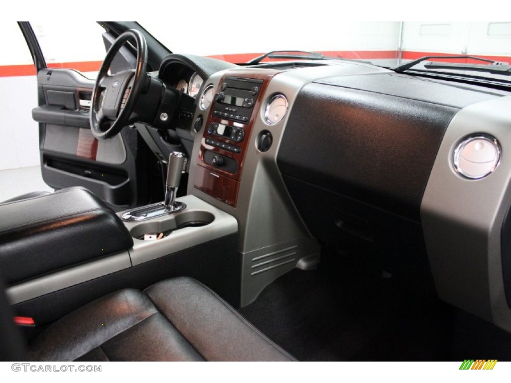 2006 F150 Lariat SuperCrew 4x4 - Black / Black photo #65