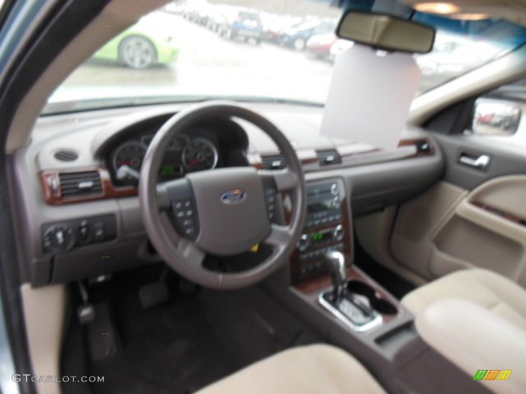2008 Taurus SEL - Light Ice Blue Metallic / Camel photo #10