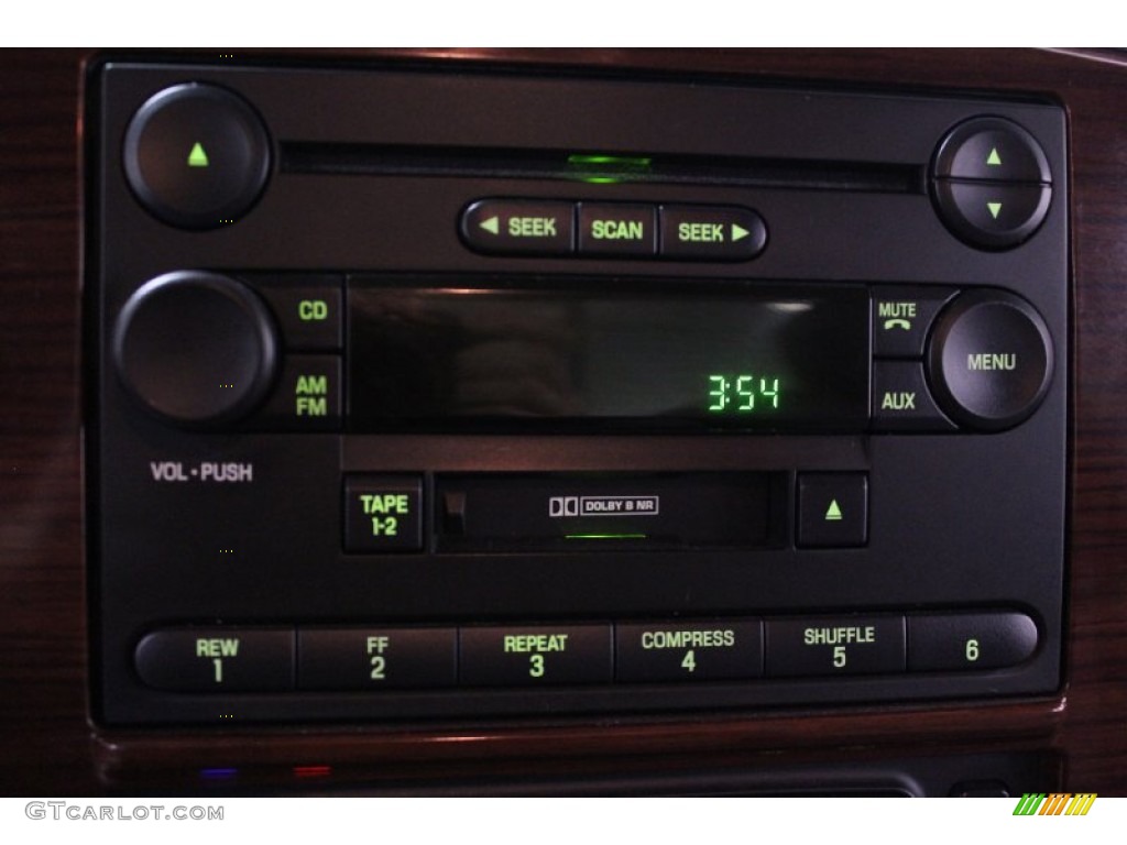 2005 Ford F350 Super Duty Lariat SuperCab 4x4 Audio System Photos