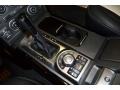 2010 Land Rover Range Rover Duo-Tone Jet Black/Ivory White Interior Controls Photo