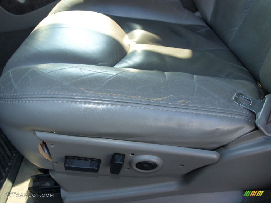 2004 Yukon XL Denali AWD - Silver Birch Metallic / Sandstone photo #16