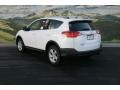Super White - RAV4 XLE AWD Photo No. 2