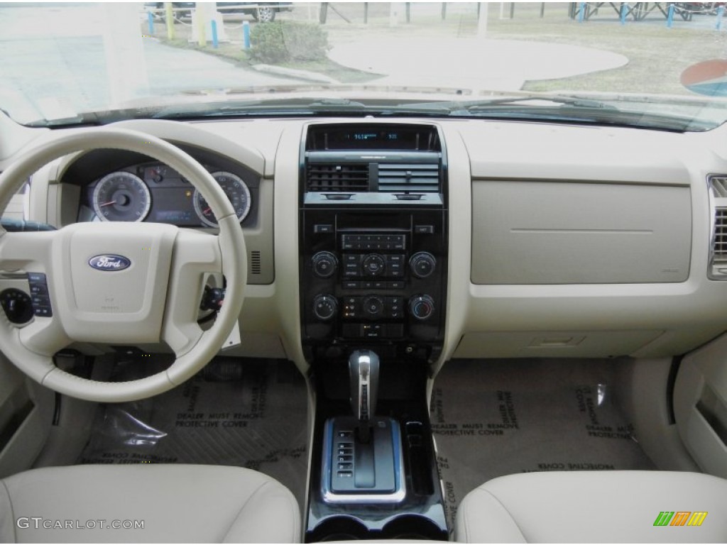 2008 Ford Escape Limited Camel Dashboard Photo #76549613