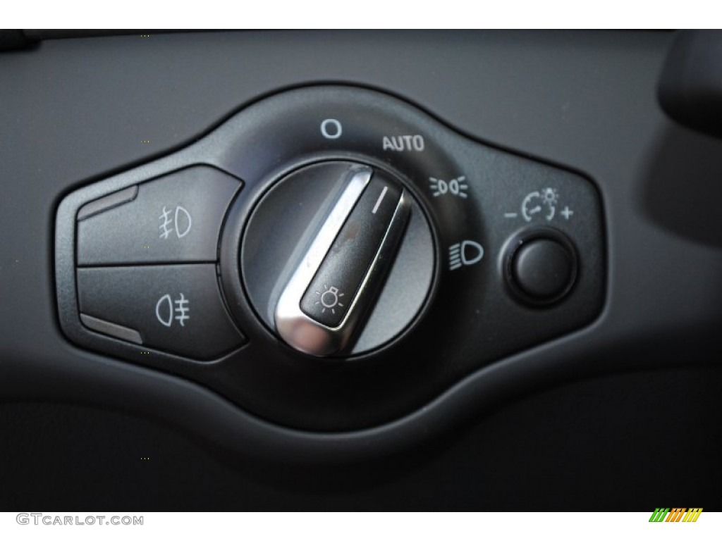 2013 A4 2.0T Sedan - Brilliant Red / Velvet Beige/Black photo #28