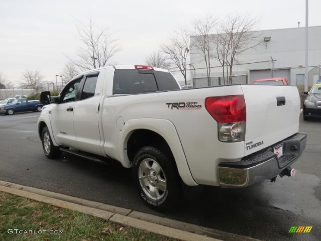 2008 Tundra SR5 TRD Double Cab - Super White / Beige photo #28