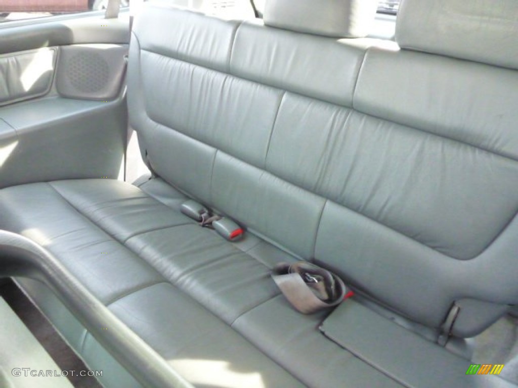 2004 Honda Odyssey EX-L Rear Seat Photo #76552049