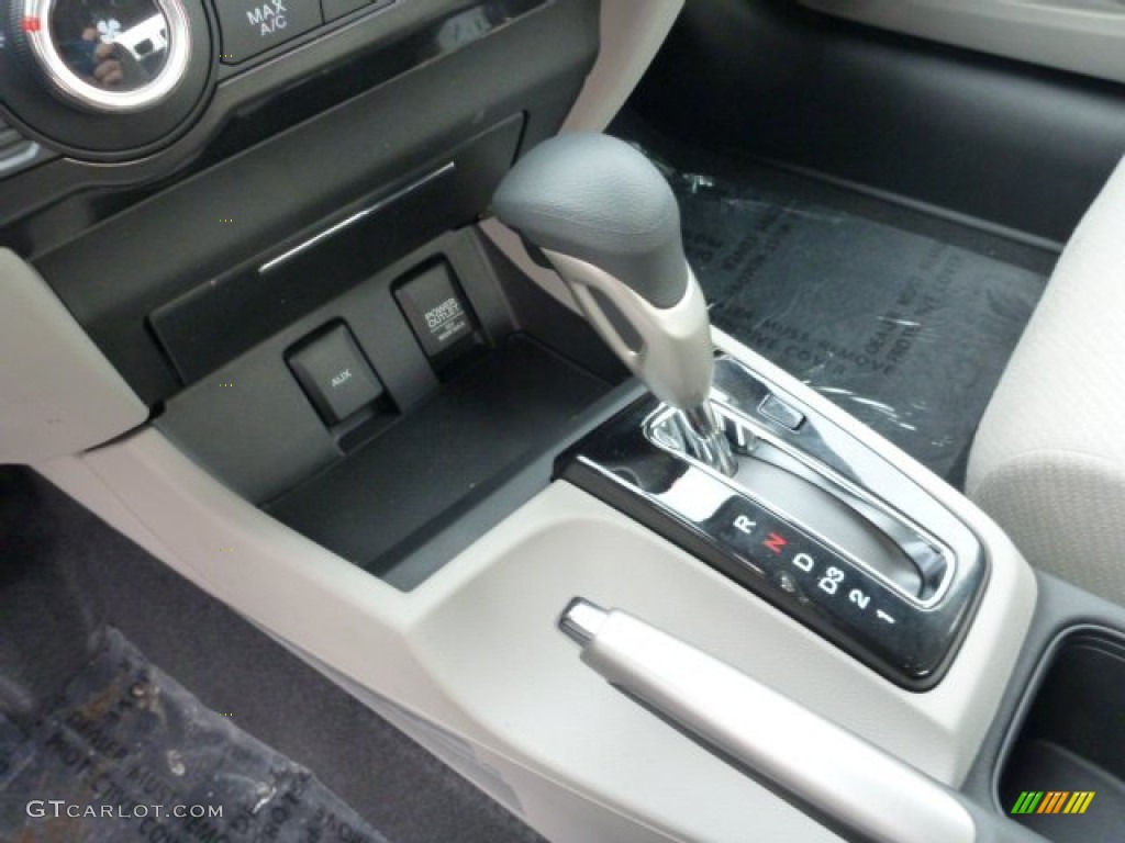 2013 Honda Civic LX Sedan 5 Speed Automatic Transmission Photo #76554251