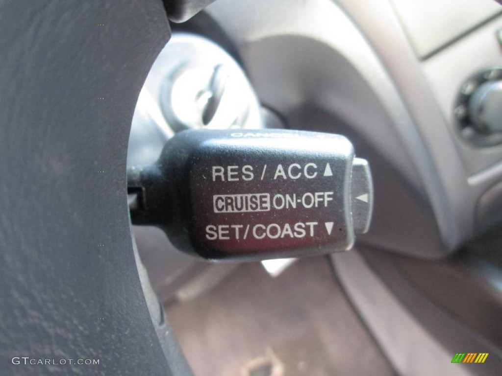 2004 Elantra GT Sedan - Rally Red / Dark Gray photo #14