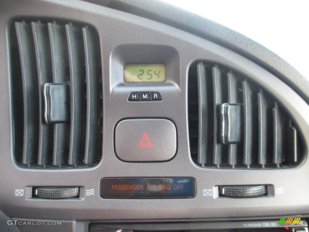 2004 Elantra GT Sedan - Rally Red / Dark Gray photo #16