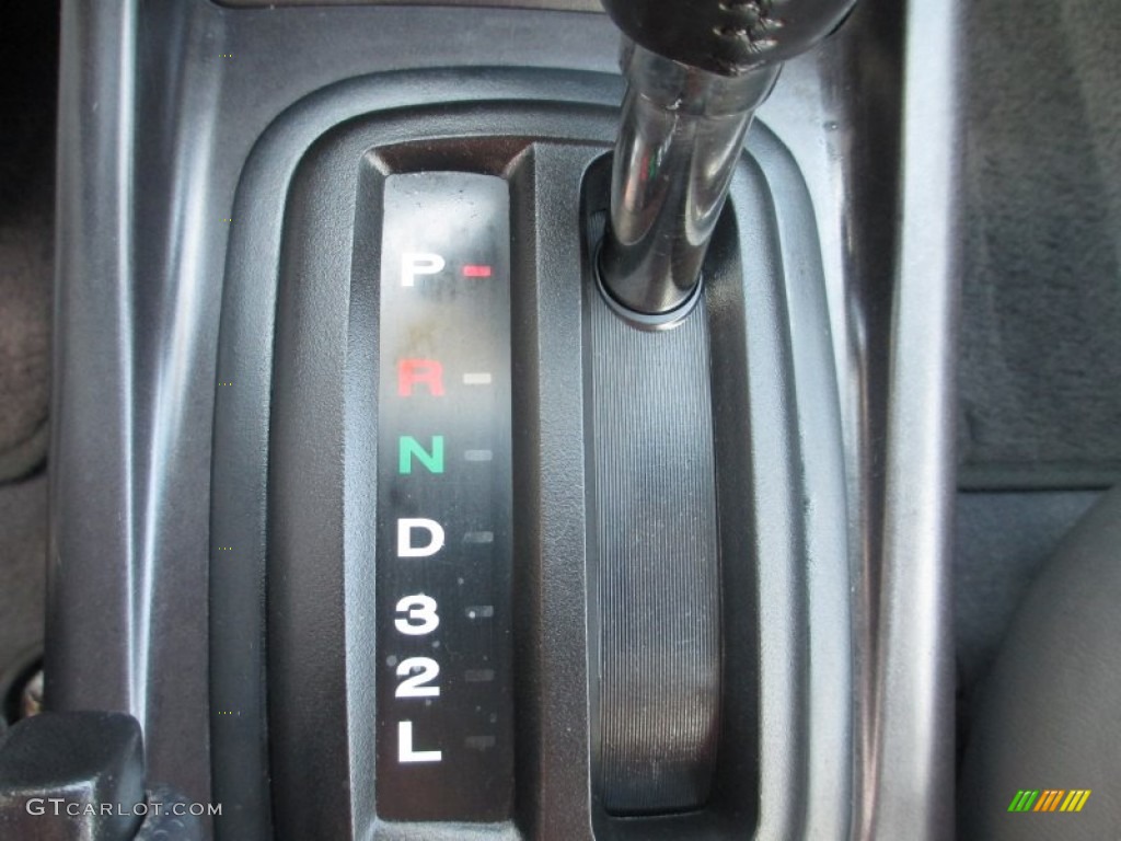 2004 Elantra GT Sedan - Rally Red / Dark Gray photo #19