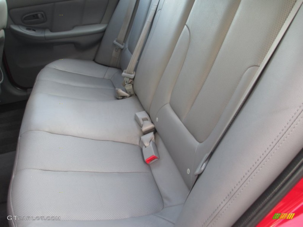 2004 Elantra GT Sedan - Rally Red / Dark Gray photo #22
