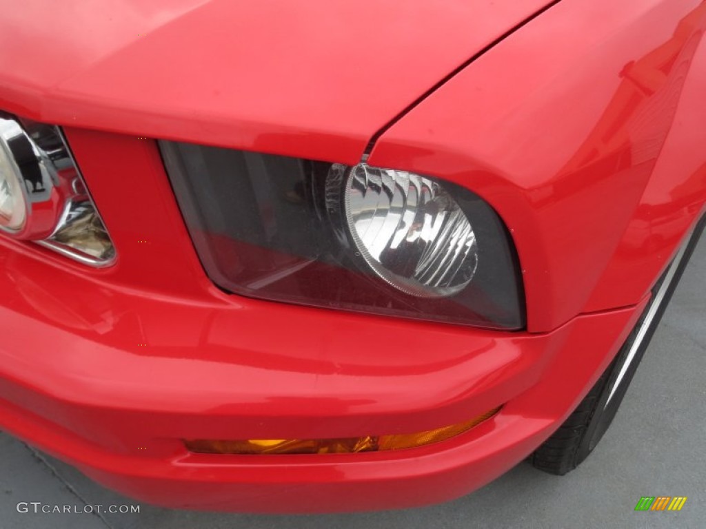 2007 Mustang V6 Deluxe Coupe - Torch Red / Medium Parchment photo #8
