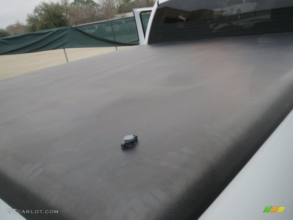 2006 F150 XLT Regular Cab - Oxford White / Medium/Dark Flint photo #25