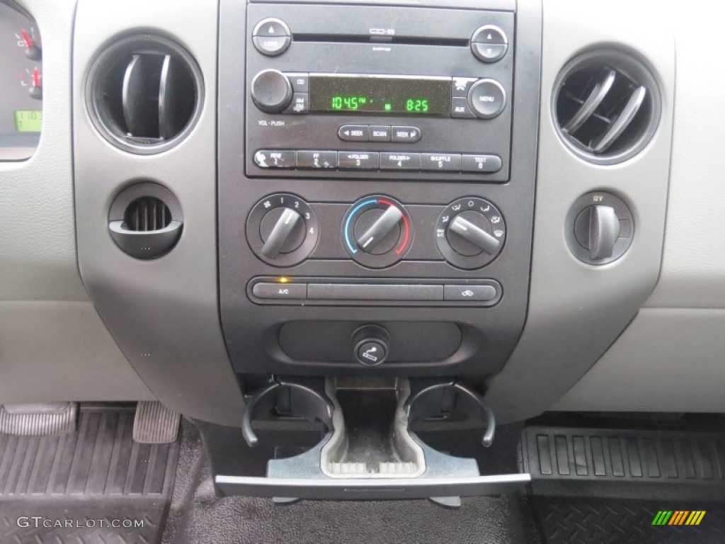 2006 F150 XLT Regular Cab - Oxford White / Medium/Dark Flint photo #33