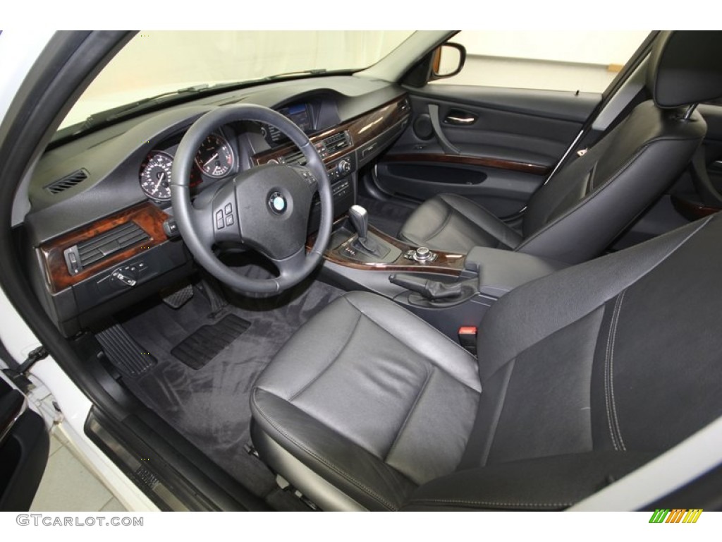 Black Interior 2011 BMW 3 Series 328i Sedan Photo #76558067