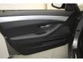 Space Gray Metallic - 5 Series 550i Sedan Photo No. 15