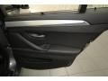 Space Gray Metallic - 5 Series 550i Sedan Photo No. 39