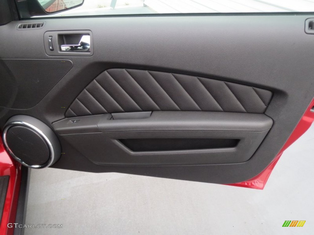 2010 Ford Mustang GT Premium Coupe Charcoal Black Door Panel Photo #76558934