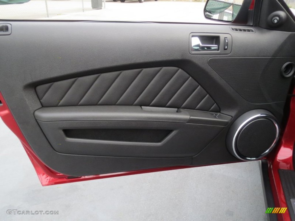 2010 Ford Mustang GT Premium Coupe Charcoal Black Door Panel Photo #76558964