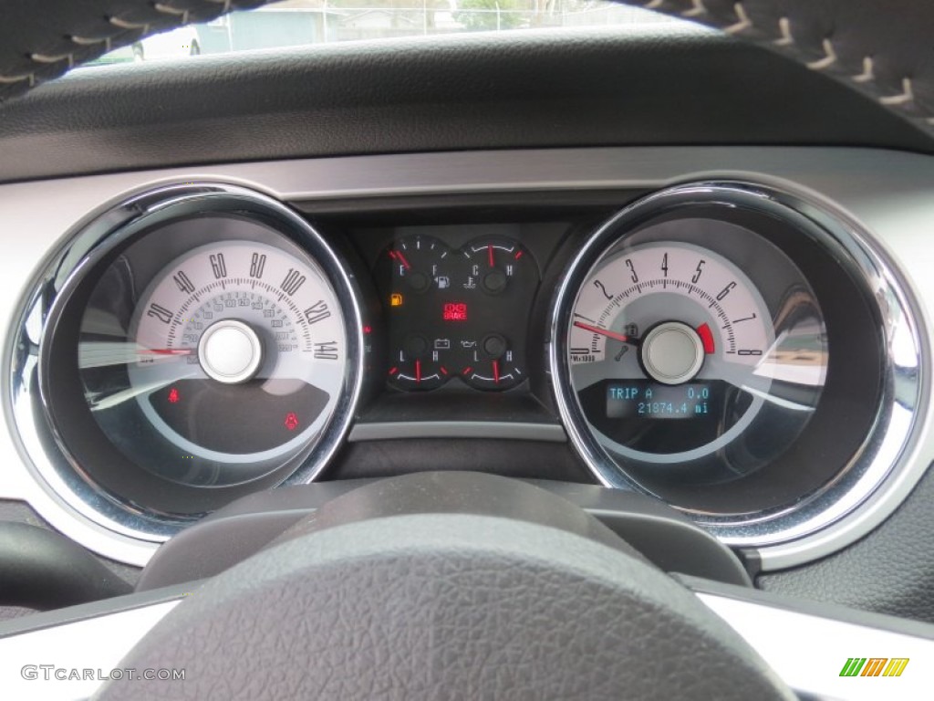 2010 Ford Mustang GT Premium Coupe Gauges Photo #76559021