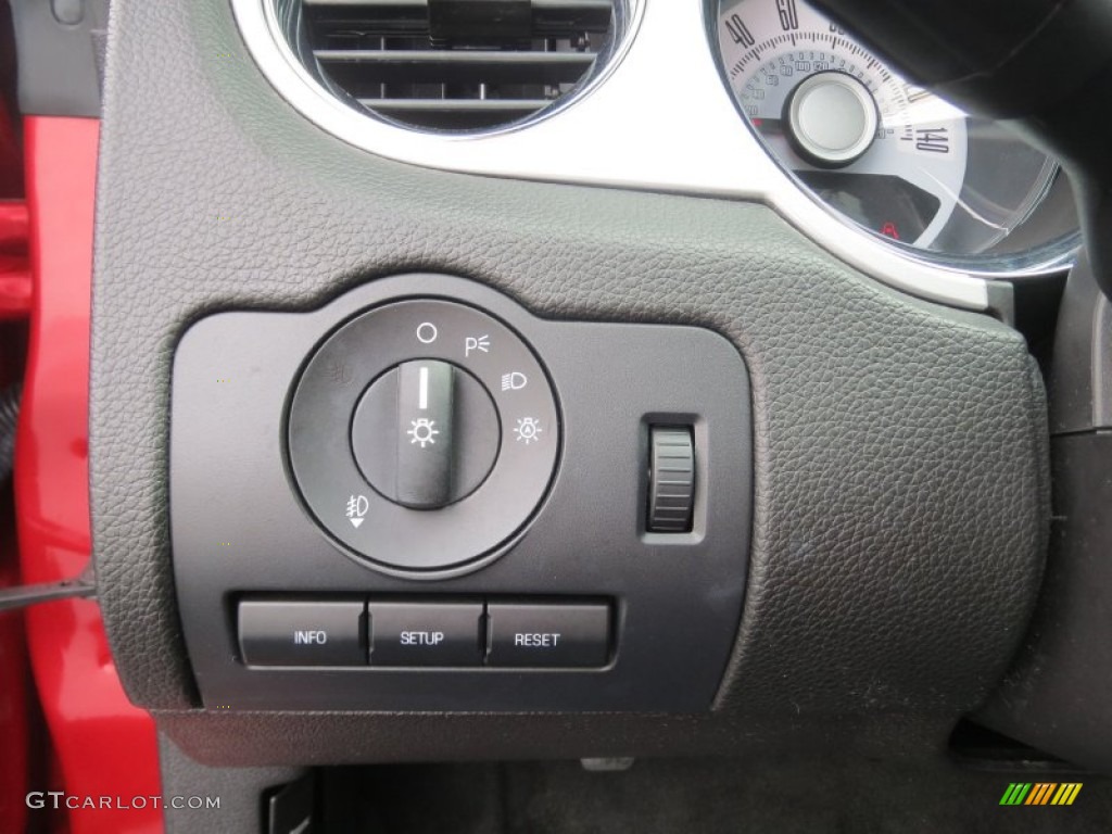 2010 Ford Mustang GT Premium Coupe Controls Photo #76559030