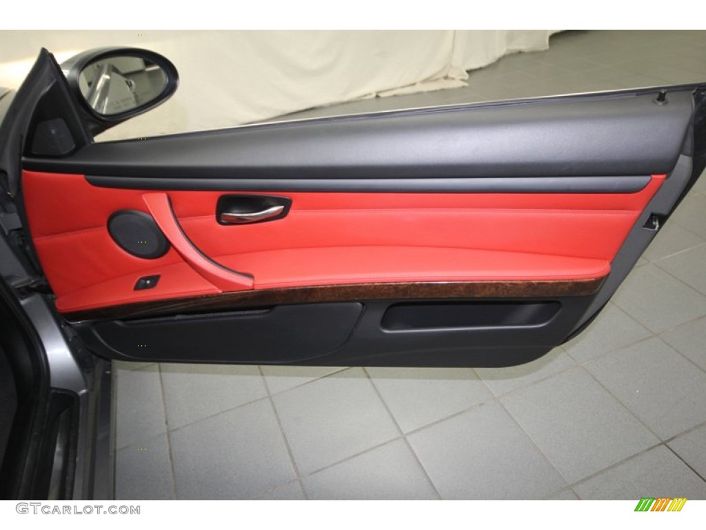 2008 BMW 3 Series 328i Coupe Coral Red/Black Door Panel Photo #76559244