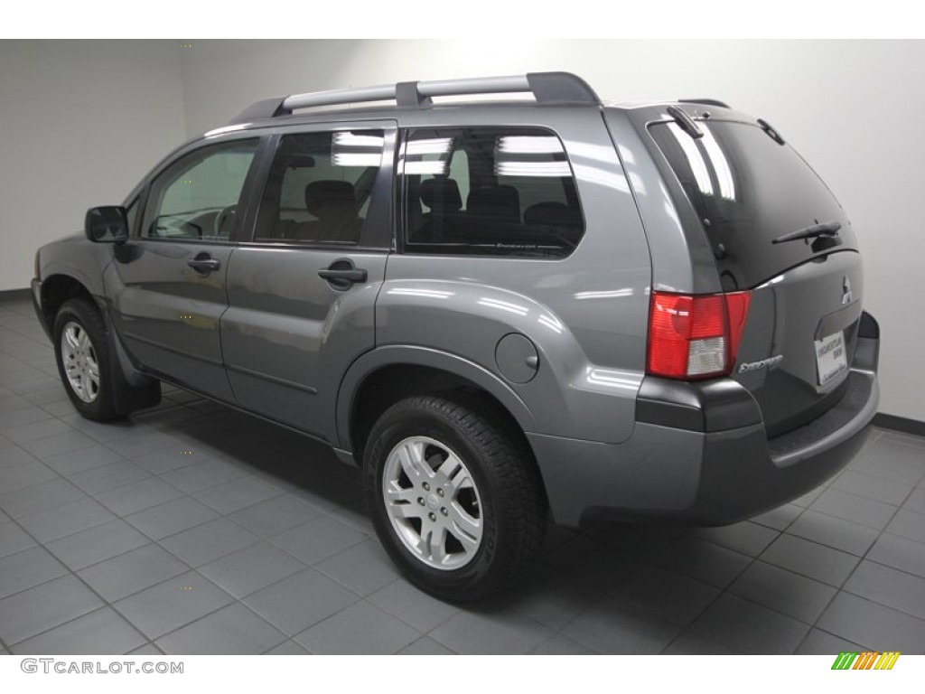 2004 Endeavor LS - Titanium Gray Pearl / Charcoal Gray photo #6