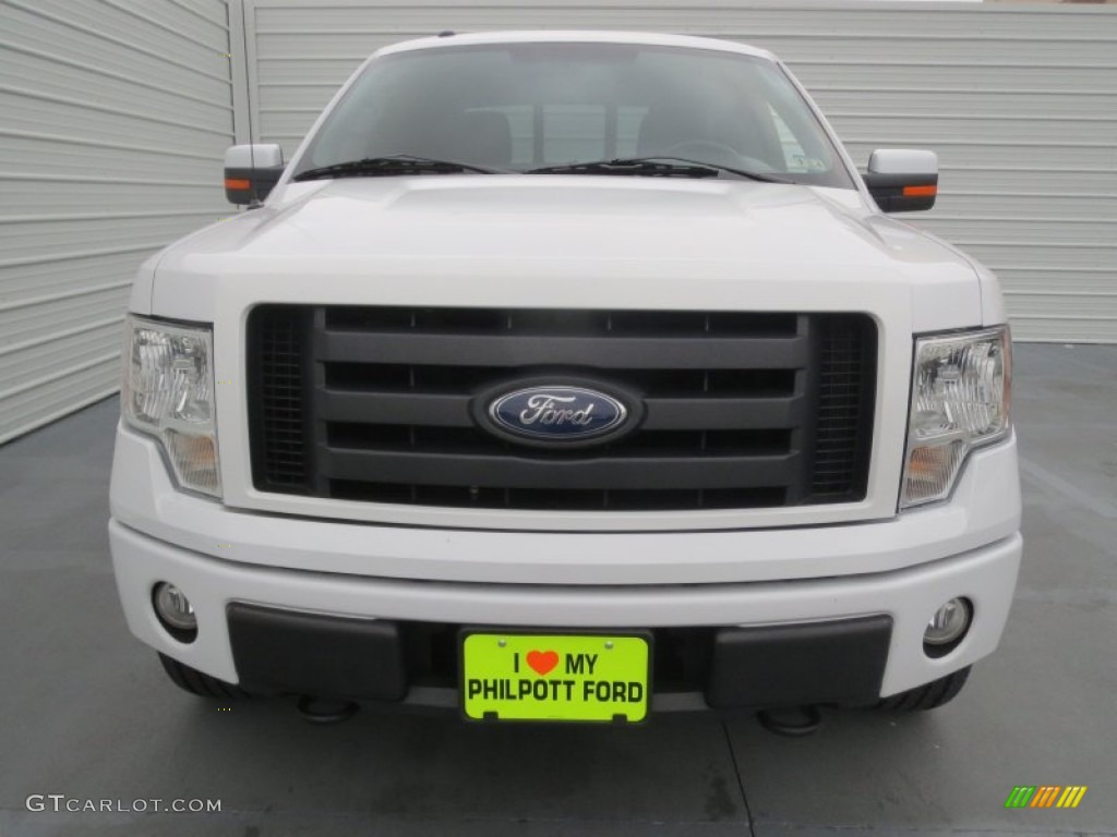 2010 F150 FX4 SuperCrew 4x4 - Oxford White / Black photo #7