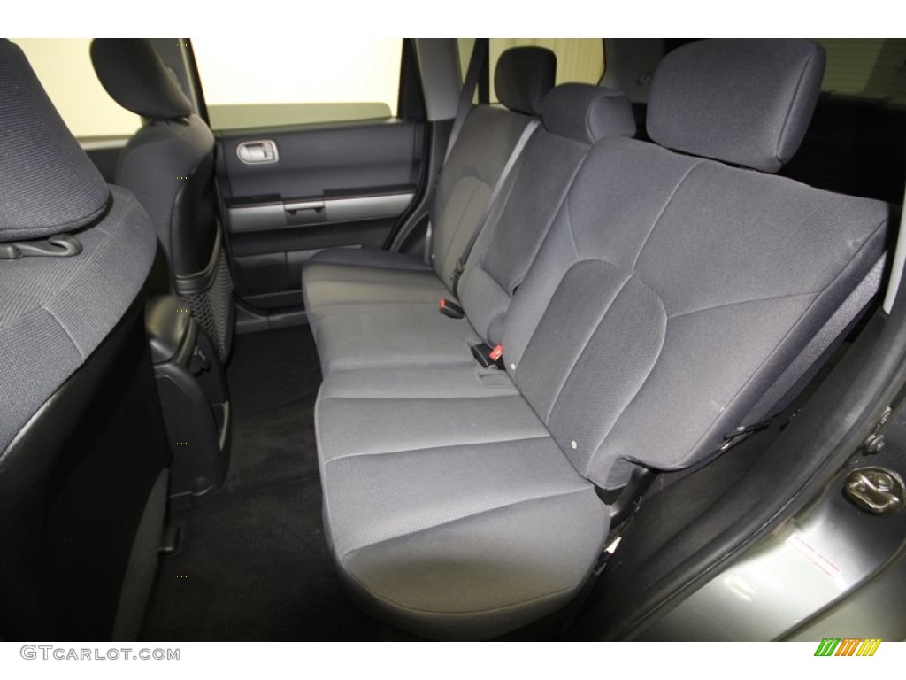 2004 Endeavor LS - Titanium Gray Pearl / Charcoal Gray photo #13