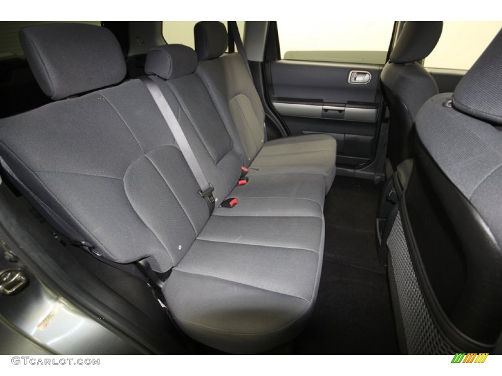 2004 Endeavor LS - Titanium Gray Pearl / Charcoal Gray photo #17