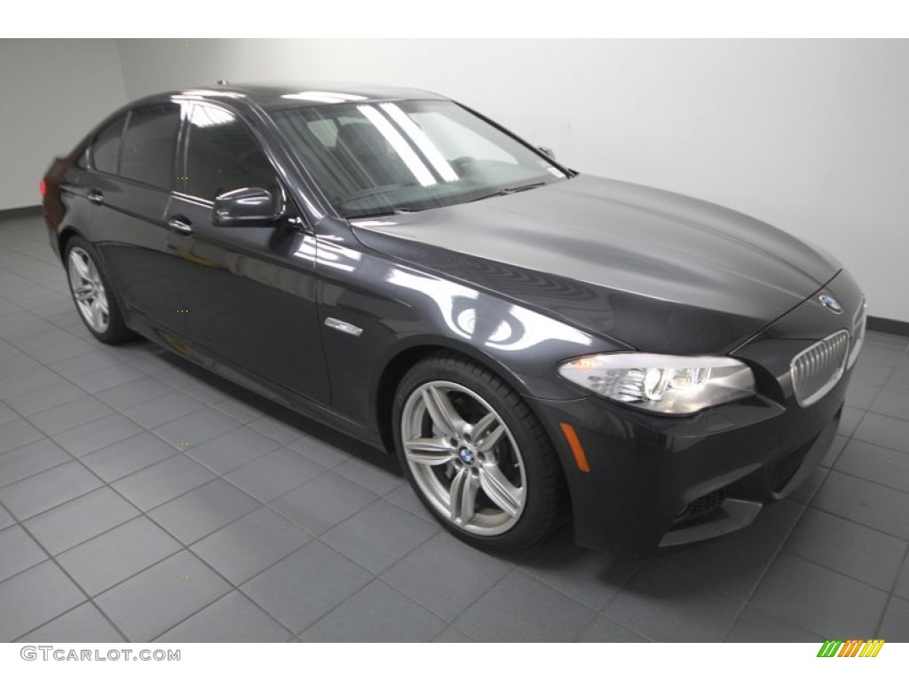 2013 5 Series 550i Sedan - Dark Graphite Metallic II / Black photo #7