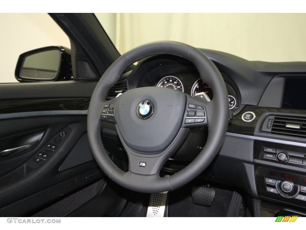 2013 5 Series 550i Sedan - Dark Graphite Metallic II / Black photo #28