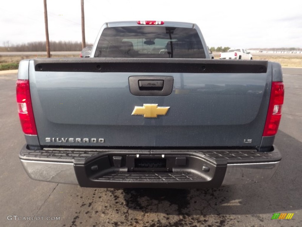 2013 Silverado 1500 LS Crew Cab - Blue Granite Metallic / Ebony photo #6