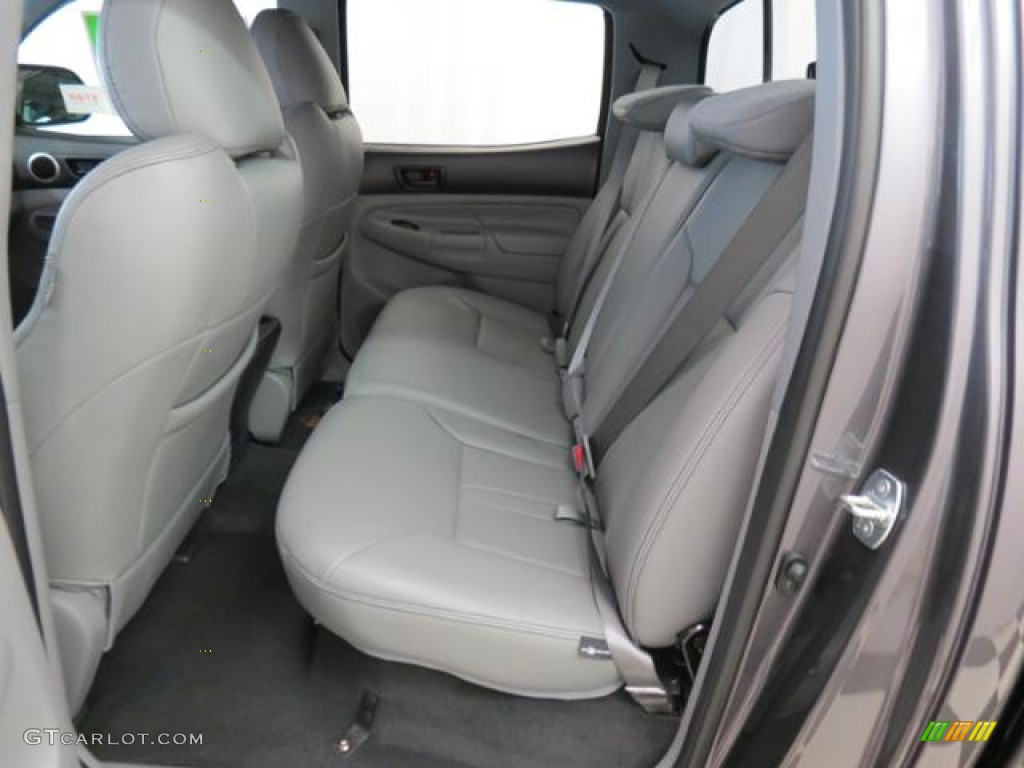 2013 Toyota Tacoma V6 TRD Sport Double Cab 4x4 Rear Seat Photo #76566254