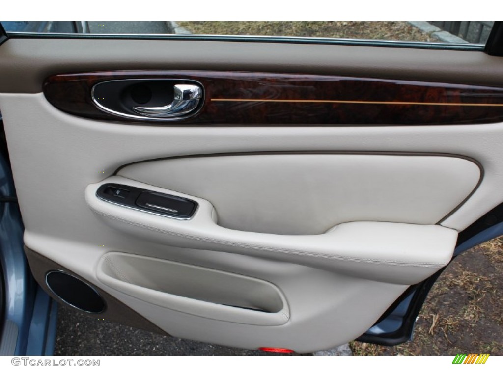 2008 Jaguar XJ Vanden Plas Ivory/Mocha Door Panel Photo #76566303