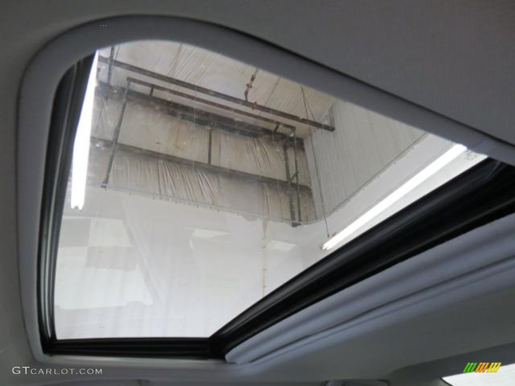 2013 Camry Hybrid XLE - Magnetic Gray Metallic / Light Gray photo #11