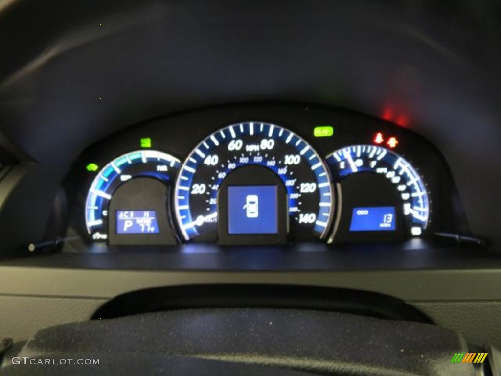 2013 Camry Hybrid XLE - Magnetic Gray Metallic / Light Gray photo #12