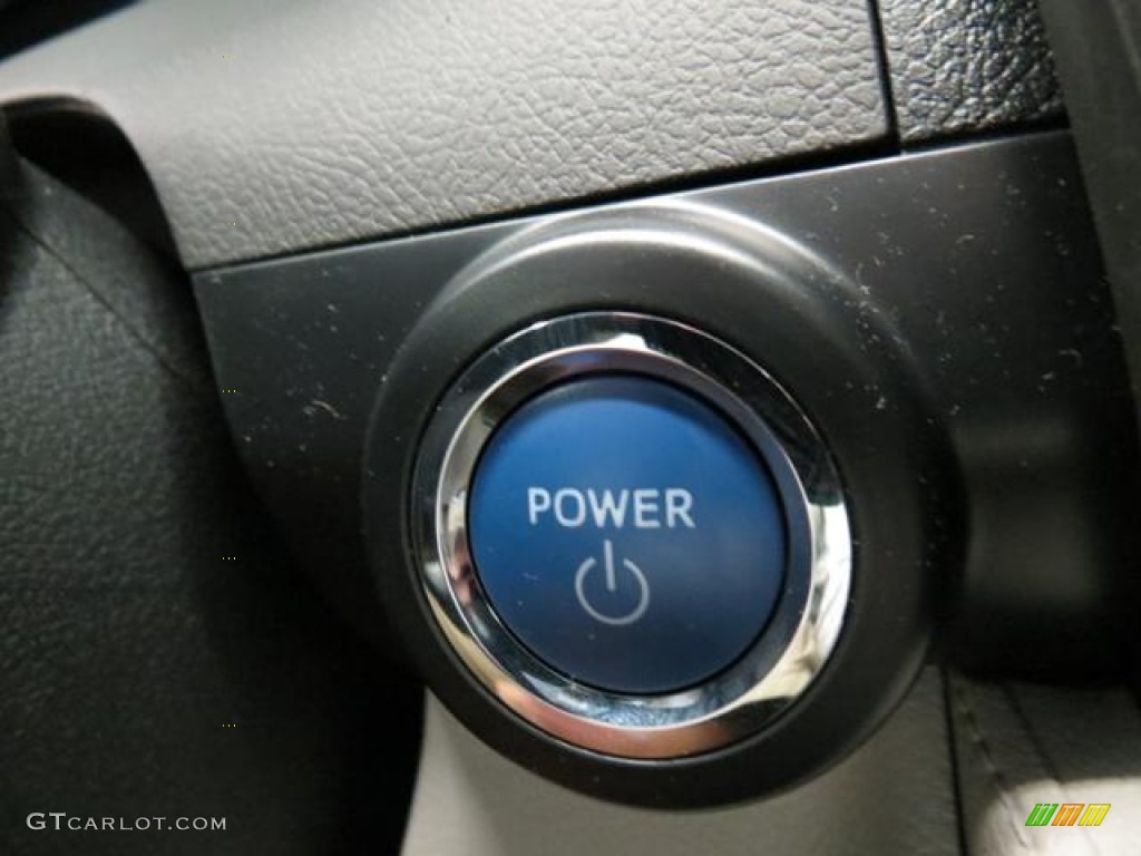 2013 Camry Hybrid XLE - Magnetic Gray Metallic / Light Gray photo #18