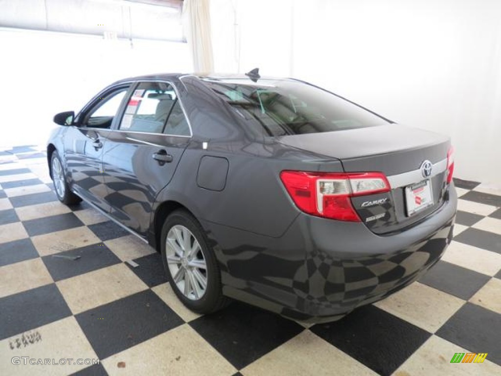 2013 Camry Hybrid XLE - Magnetic Gray Metallic / Light Gray photo #22