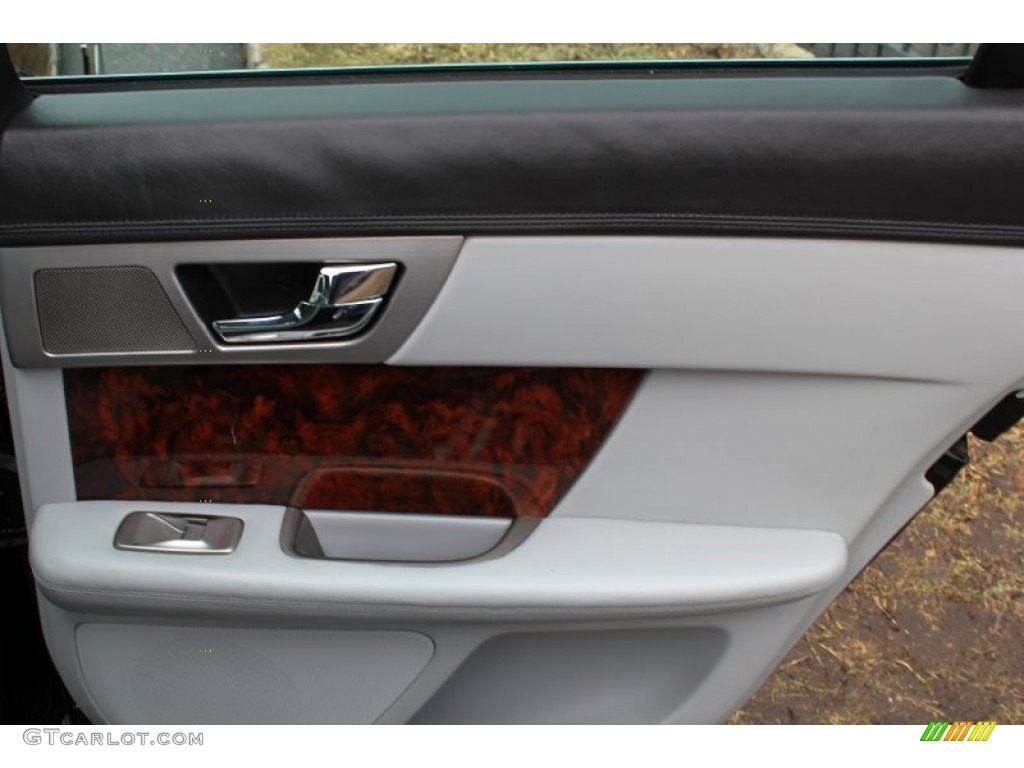 2010 Jaguar XF Premium Sport Sedan Dove Door Panel Photo #76568938