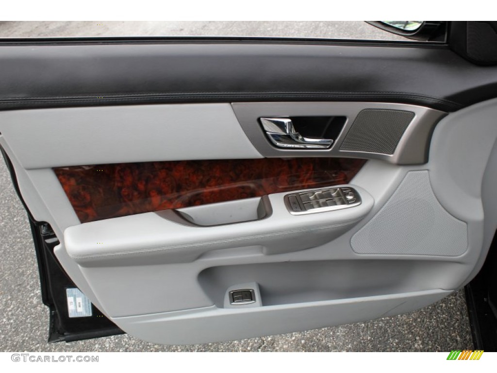 2010 Jaguar XF Premium Sport Sedan Dove Door Panel Photo #76569034