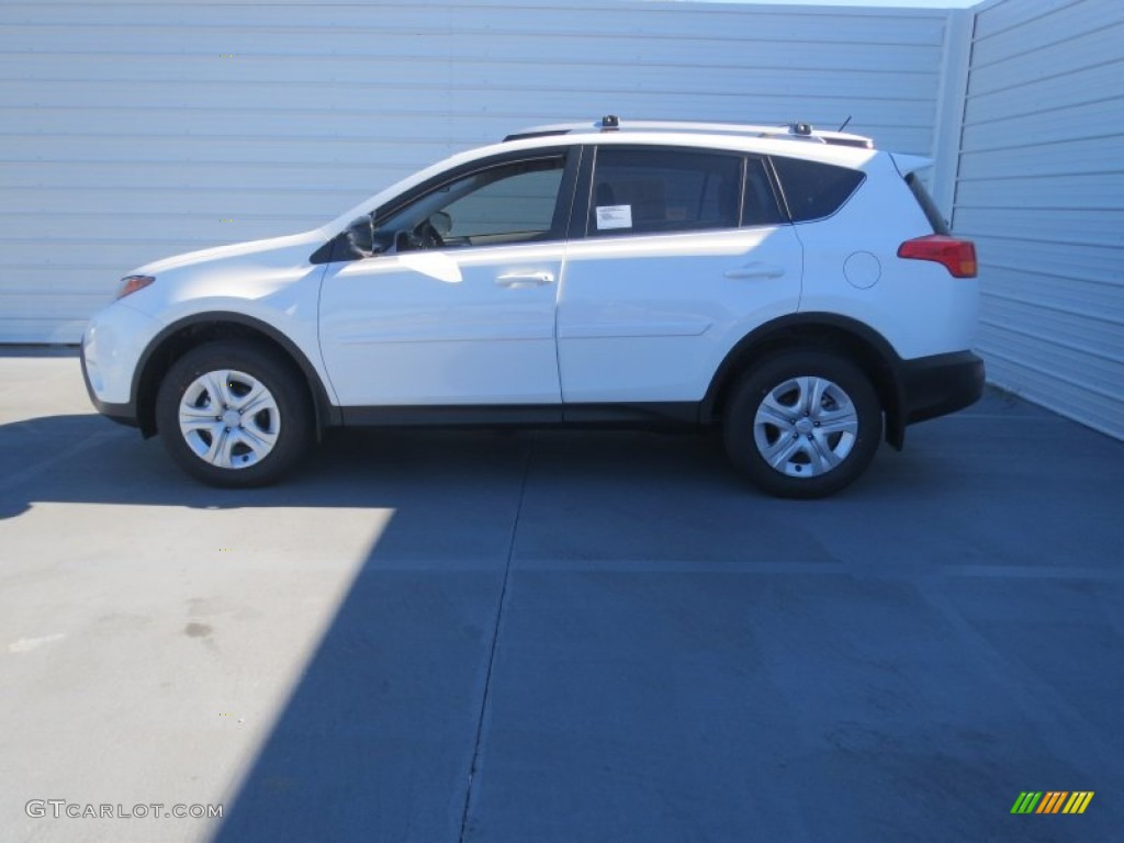 2013 RAV4 LE - Super White / Ash photo #5