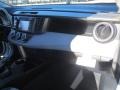 Super White - RAV4 LE Photo No. 17