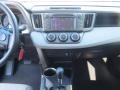 Super White - RAV4 LE Photo No. 25
