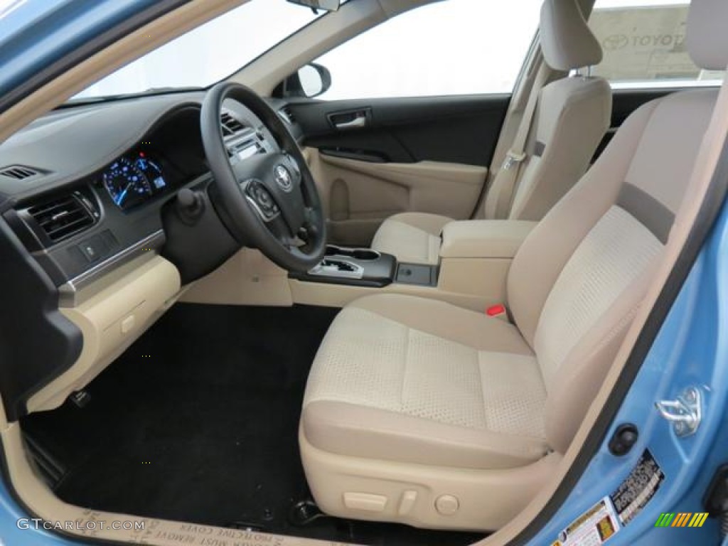 Ivory Interior 2013 Toyota Camry LE Photo #76569949