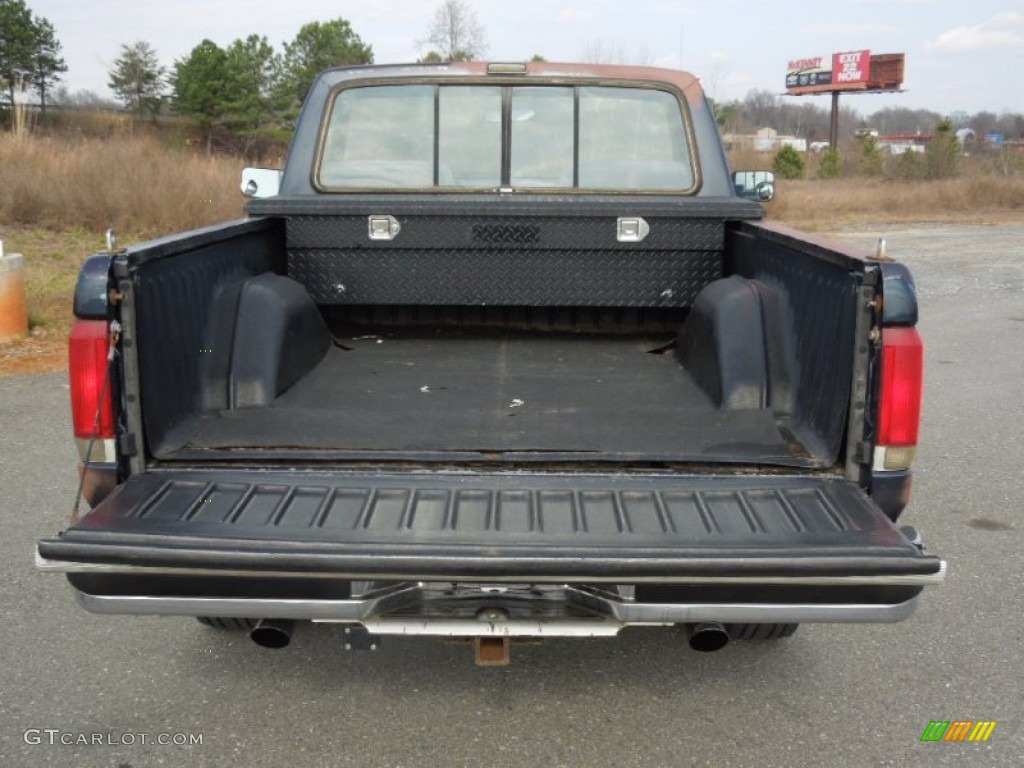 1988 Ford F150 XLT Lariat Regular Cab 4x4 Trunk Photo #76570852