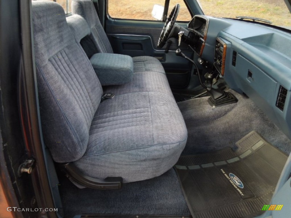 1988 F150 XLT Lariat Regular Cab 4x4 - Dark Shadow Blue Metallic / Regatta Blue photo #21