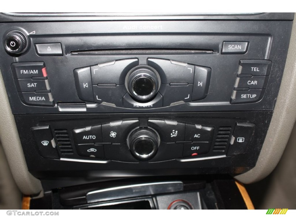 2010 Audi A5 2.0T Cabriolet Controls Photo #76572485