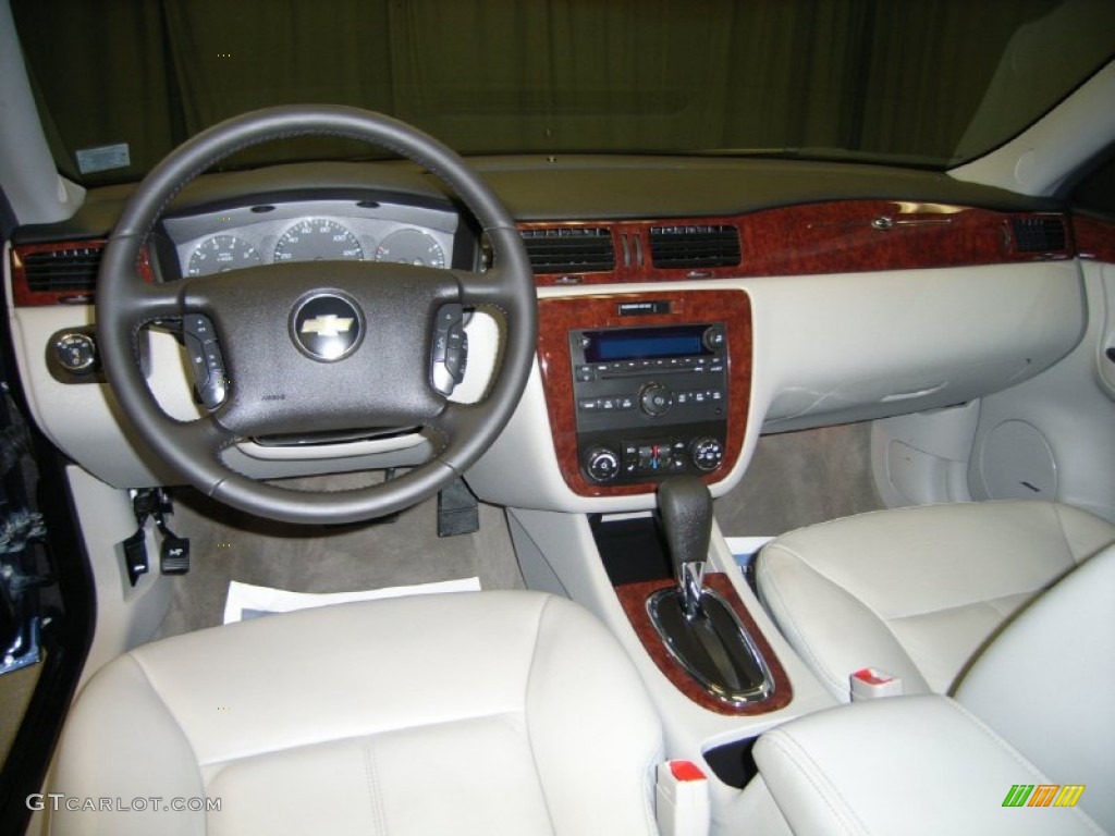 2009 Chevrolet Impala LTZ Dashboard Photos